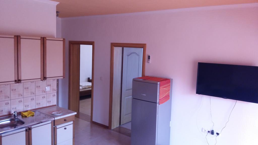 Apartments Ema Ivanica Exterior photo