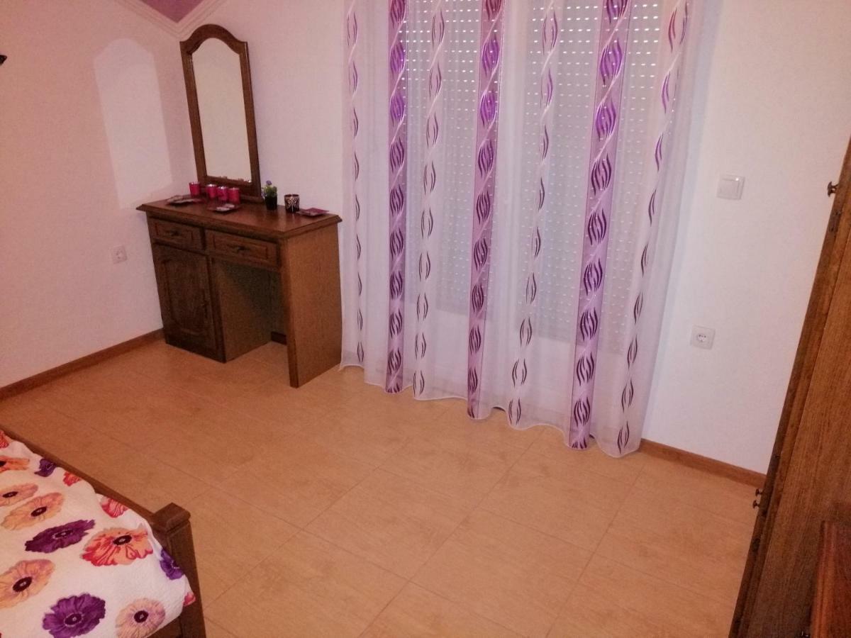 Apartments Ema Ivanica Exterior photo